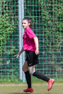 Bild 43 - B-Juniorinnen Pokalfinale SV Henstedt Ulzburg - SG Holstein Sued : 2:0